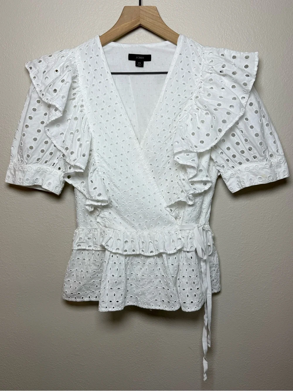 J Crew White Eyelet Ruffle Wrap Blouse Cotton Cottagecore Shirt AW838 Girly XS